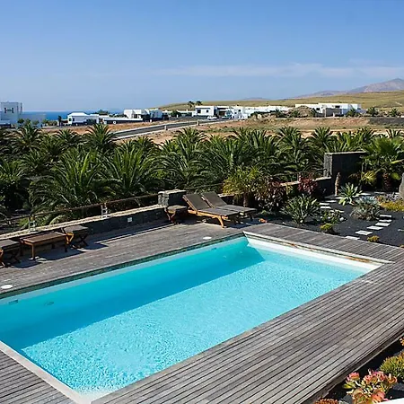 Buena Vida Villa *