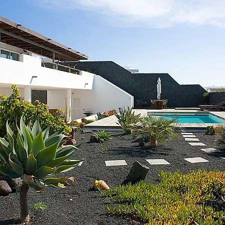 Buena Vida Villa